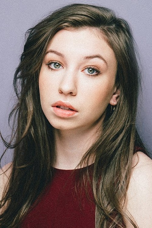 Katelyn Nacon zdjęcie