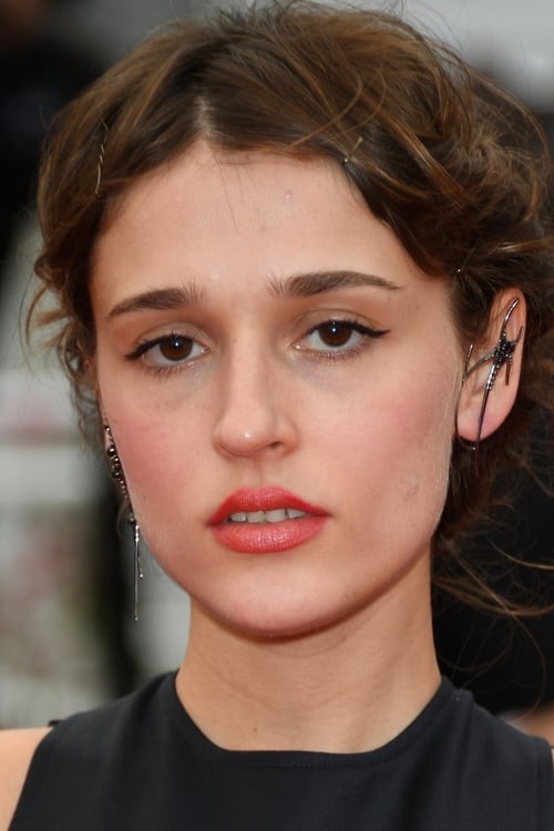 Lola Bessis zdjęcie