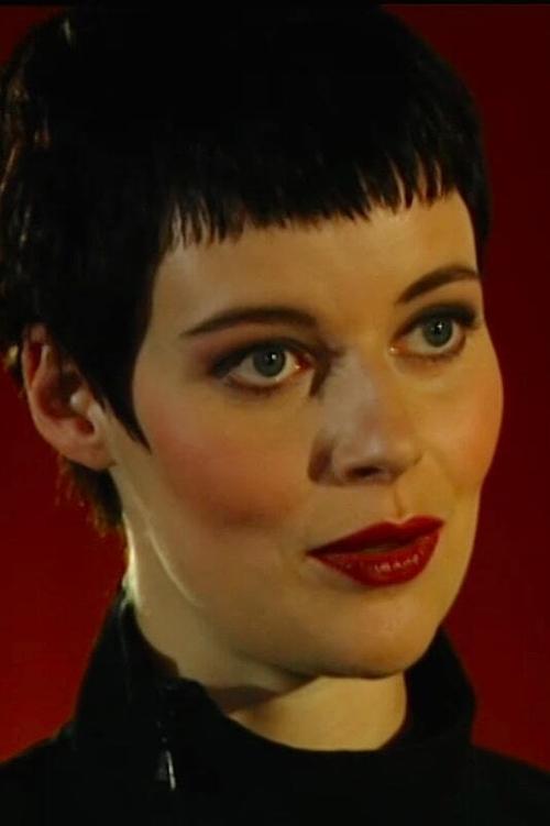 Lucy Akhurst zdjęcie