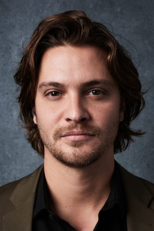Luke Grimes zdjęcie