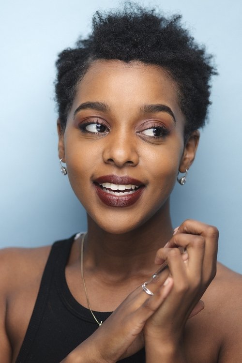 Mallori Johnson zdjęcie