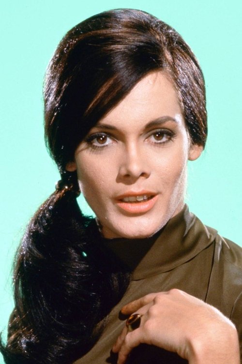 Martine Beswick zdjęcie