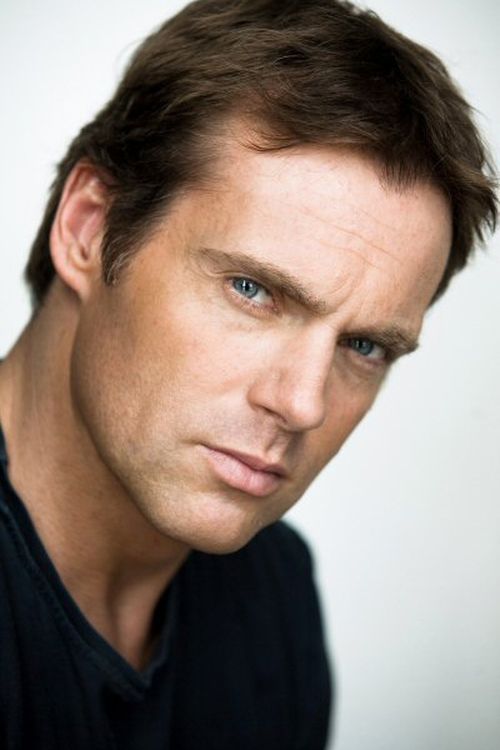 Michael Shanks zdjęcie