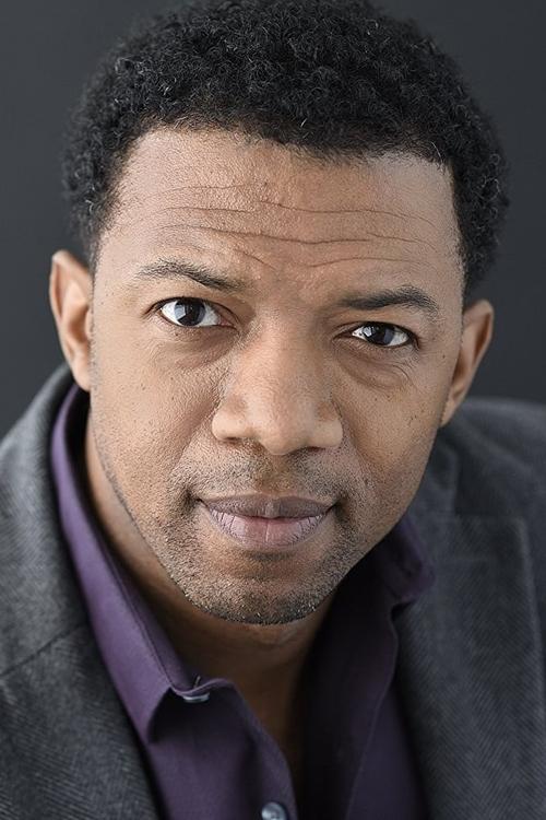 Miles Mussenden zdjęcie