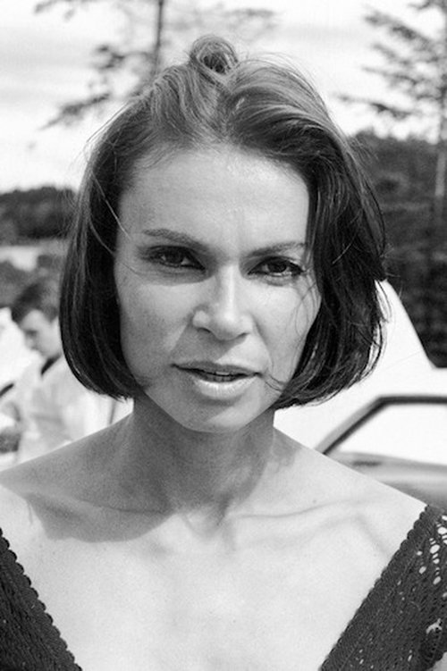 Monique Mercure zdjęcie