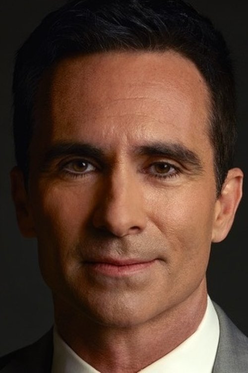 Nestor Carbonell zdjęcie