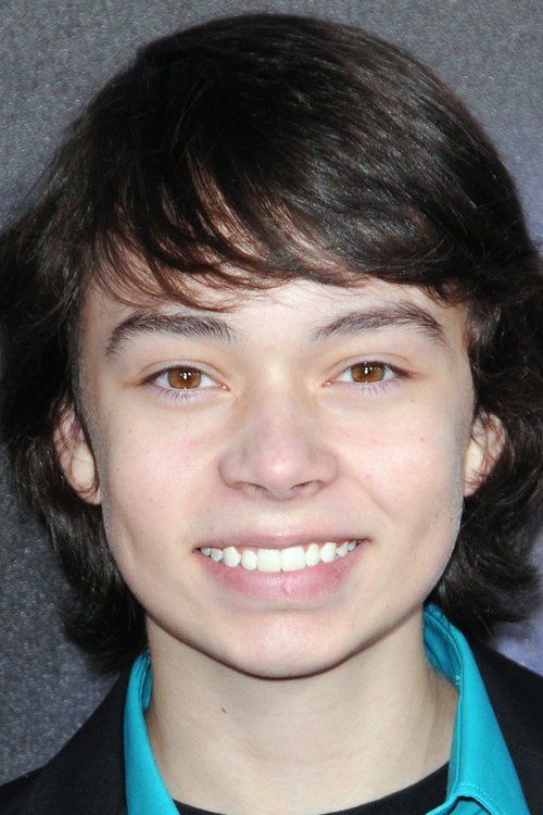 Noah Ringer zdjęcie