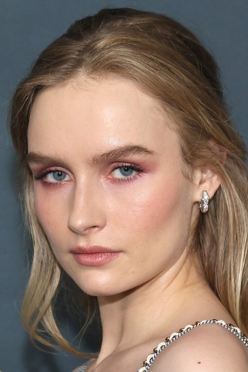 Olivia DeJonge zdjęcie