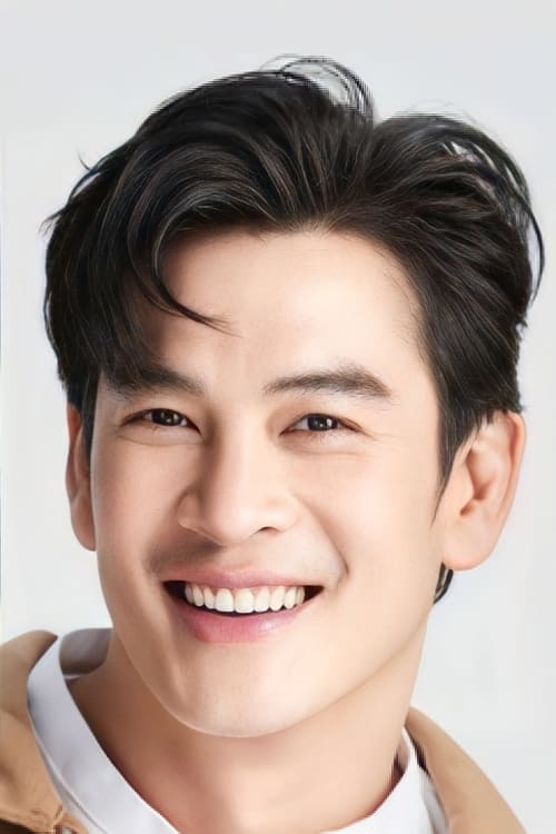 ชาคริต แย้มนาม zdjęcie