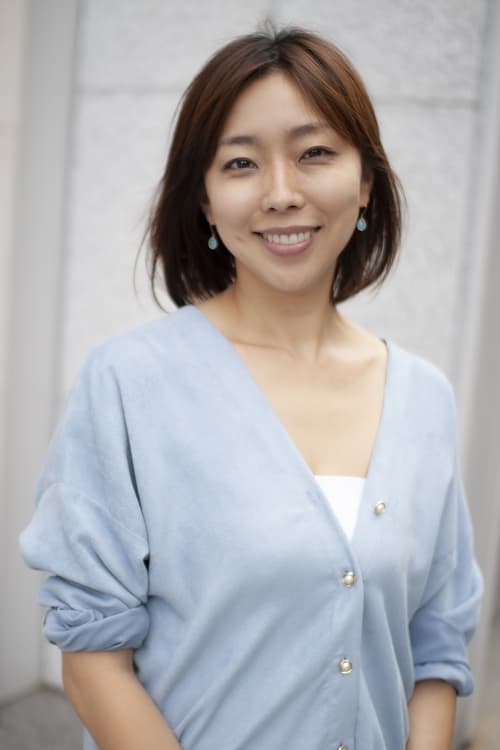 春日井静奈 zdjęcie