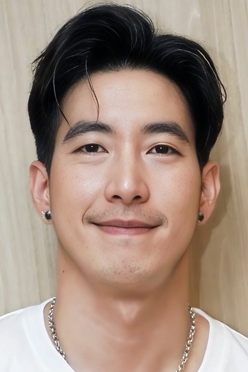 ภาคิน คำวิลัยศักดิ์ zdjęcie