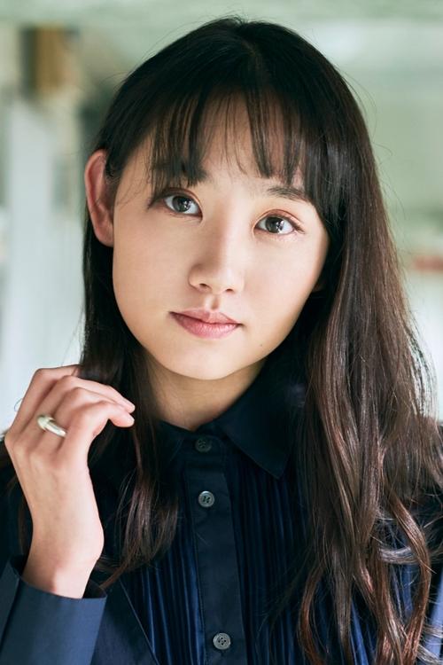 鎌滝えり zdjęcie