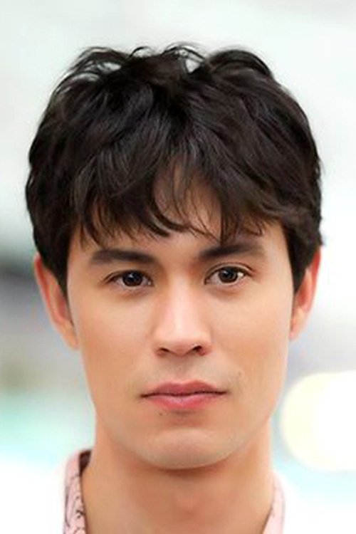 ธฤษณุ สรนันท์ zdjęcie