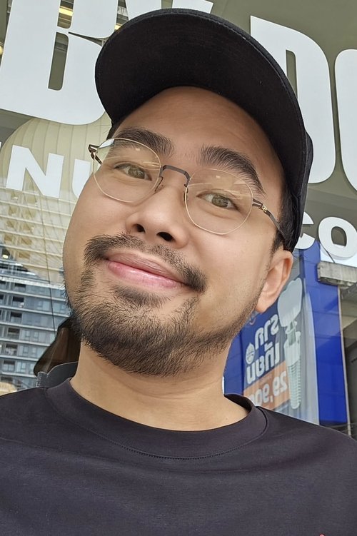 วิศรุต หอมหวน zdjęcie