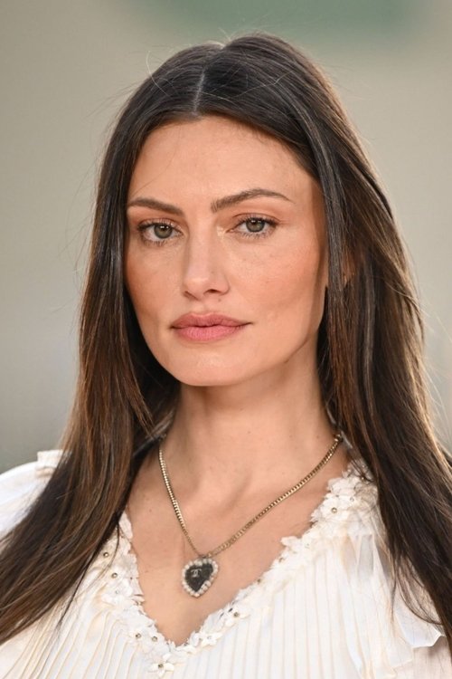 Phoebe Tonkin zdjęcie