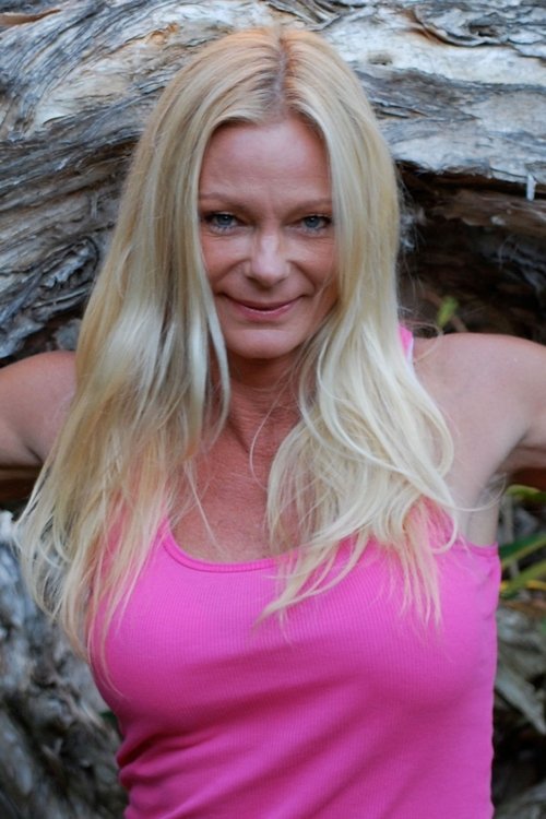 Raye Hollitt zdjęcie