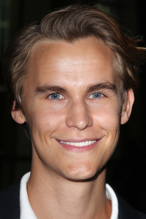 Rhys Wakefield zdjęcie