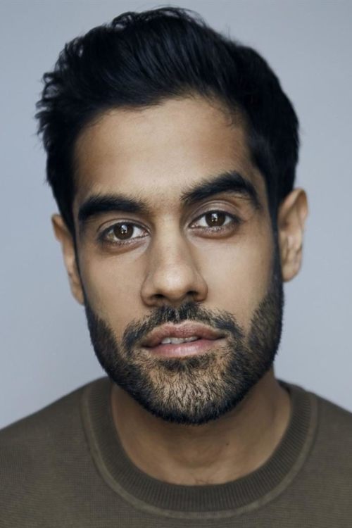 Sacha Dhawan zdjęcie