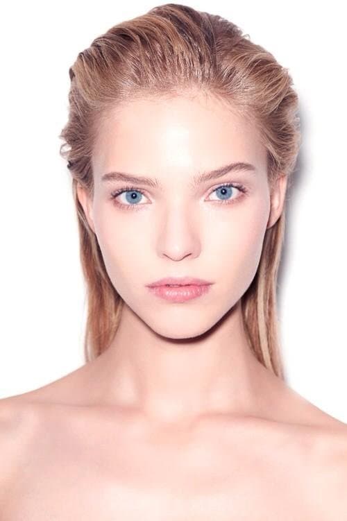 Sasha Luss zdjęcie