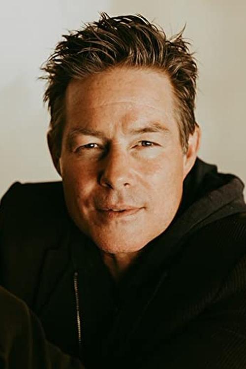 Sebastian Spence zdjęcie