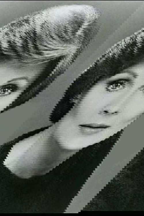 Shannon Farnon zdjęcie