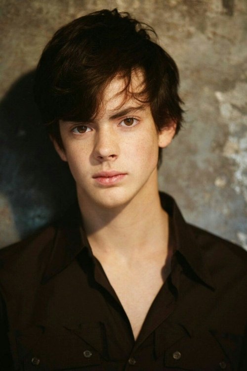 Skandar Keynes zdjęcie