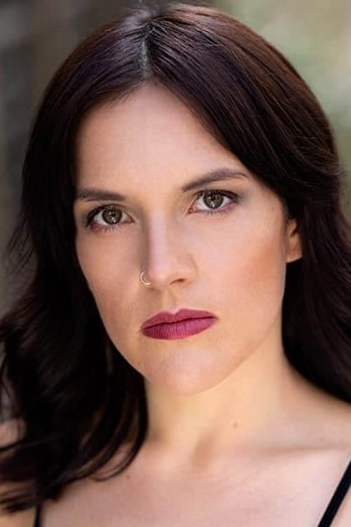 Stephanie Izsak zdjęcie