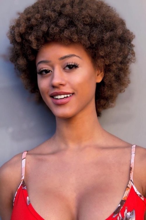 Stormi Maya zdjęcie