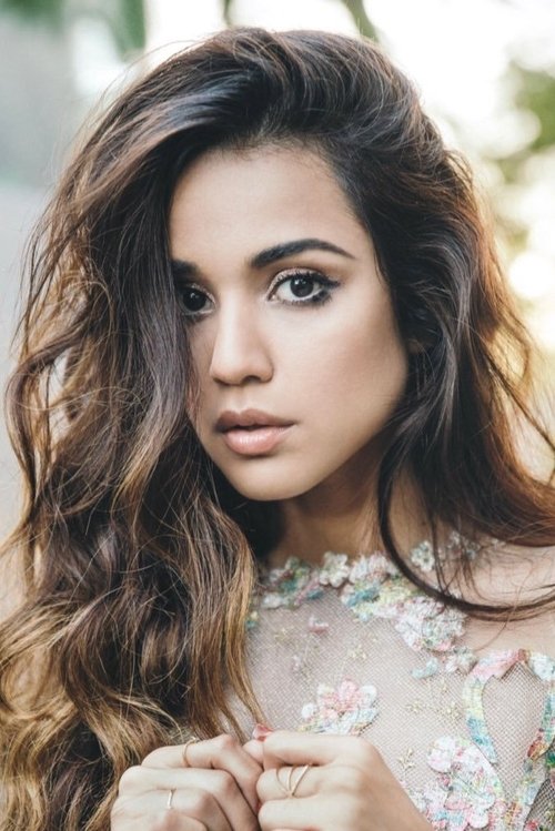 Summer Bishil zdjęcie