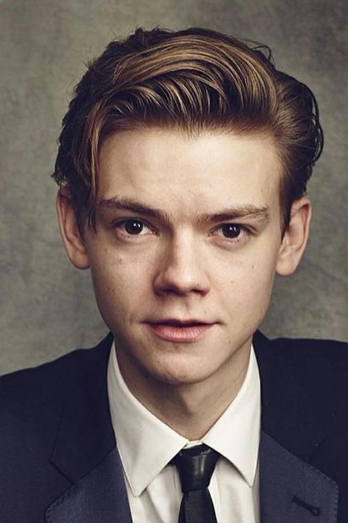 Thomas Brodie-Sangster zdjęcie