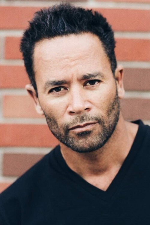 Thyme Lewis zdjęcie