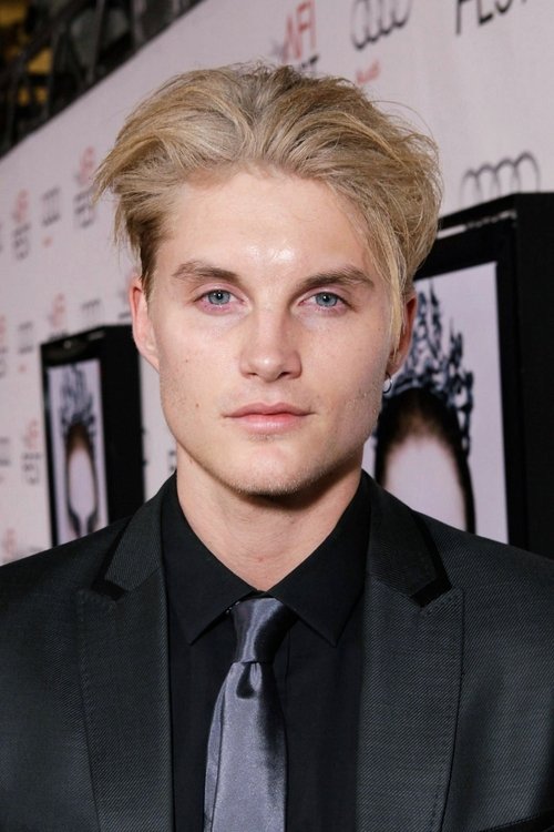 Toby Hemingway zdjęcie
