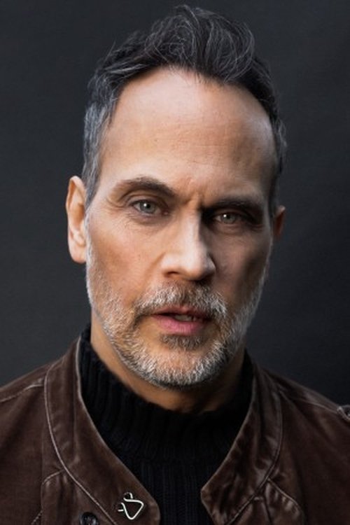 Todd Stashwick zdjęcie
