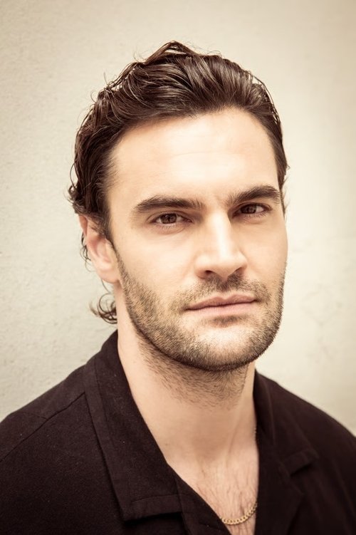 Tom Bateman zdjęcie