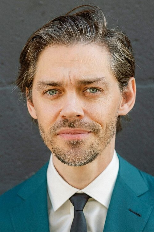 Tom Payne zdjęcie