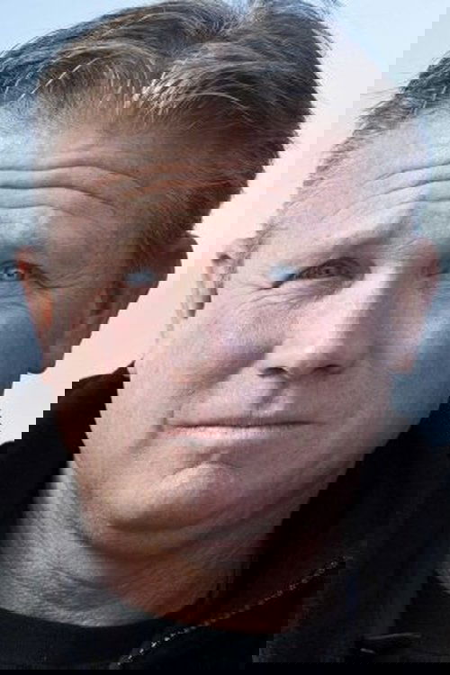 Tony Becker zdjęcie