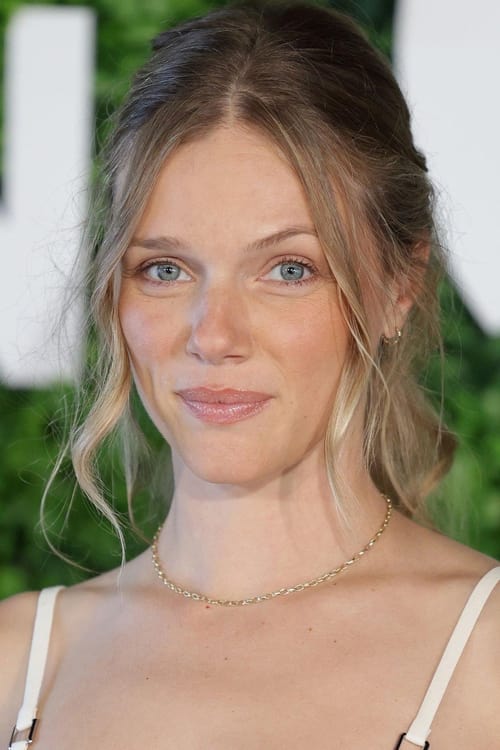 Tracy Spiridakos zdjęcie