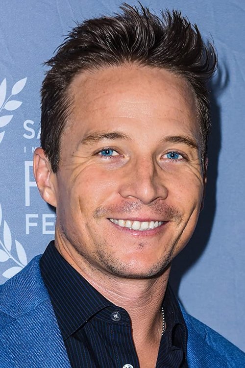 Travis Aaron Wade zdjęcie