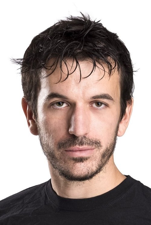 Tristan McConnell zdjęcie