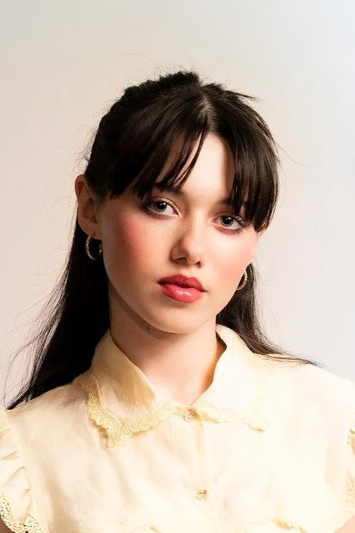 Violet McGraw zdjęcie