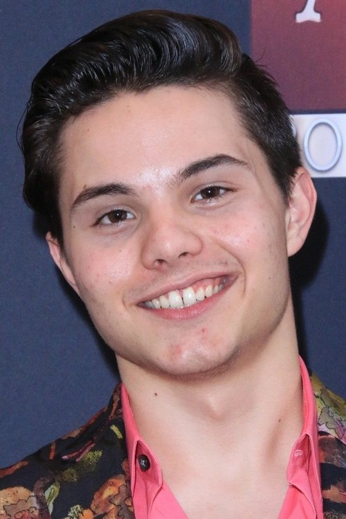 Zach Callison zdjęcie